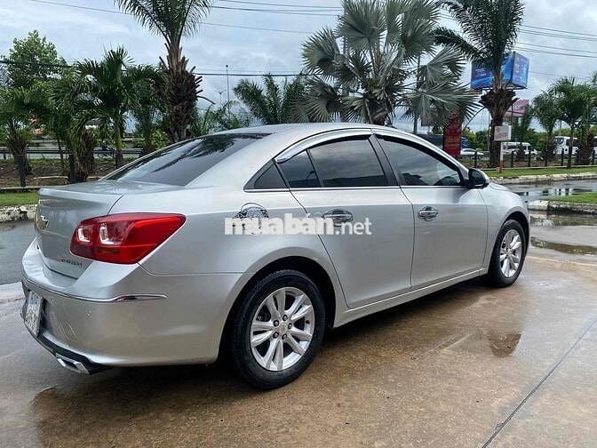 Chevrolet Cruze 2015 Bạc 140000 km