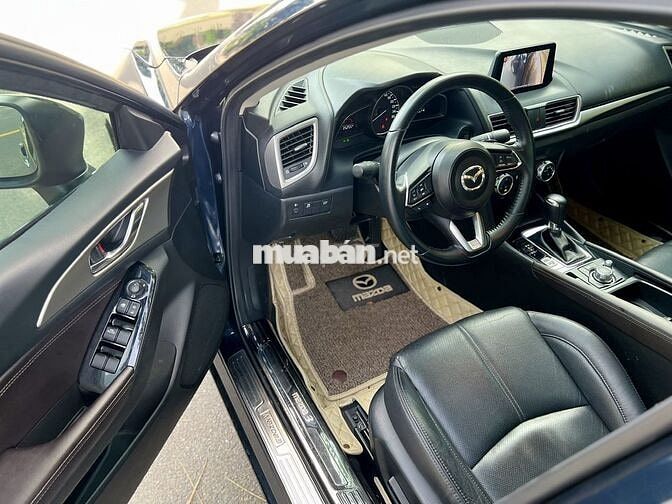 ❤️ Mazda 3 2020, bản Luxury 25.000 Km