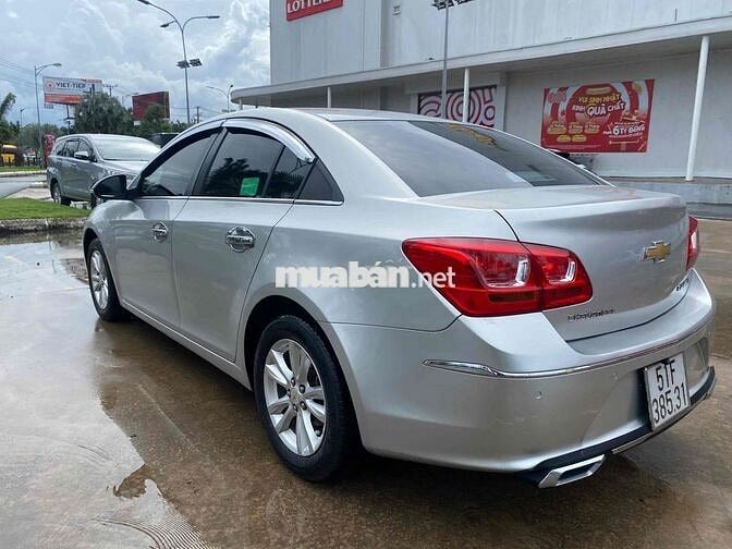 Chevrolet Cruze 2015 Bạc 140000 km