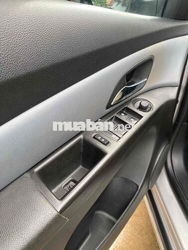 Chevrolet Cruze 2015 Bạc 140000 km