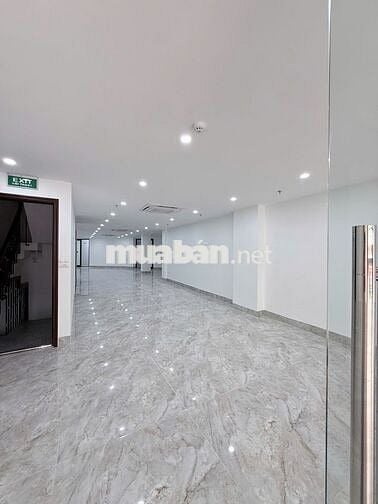 MBKD tại đường lớn Phú Diễn, sàn 160m2, mặt tiền 6m