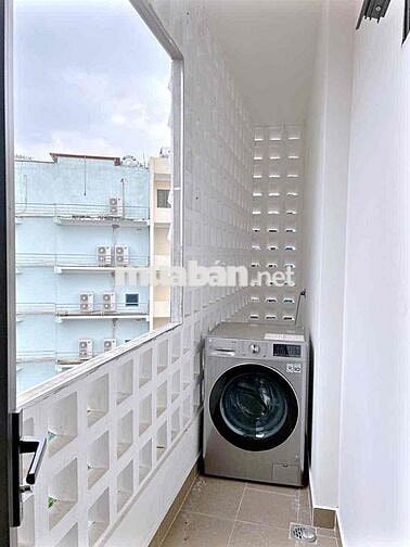Cho thuê căn hộ dịch vụ 1 phòng ngủ full nội thất ban công máy giặt.