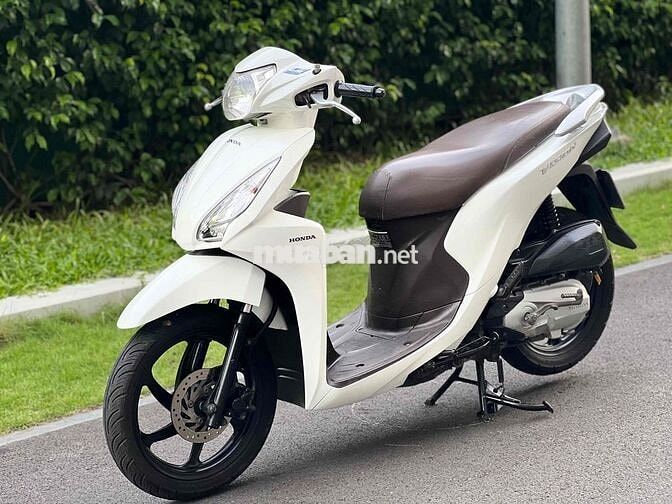 Honda Vision 2016 Trắng Nâu BSTP 9Chủ Công Chứng