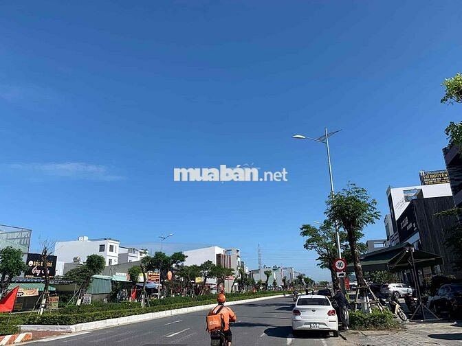 CHO THUÊ NHÀ CẤP 4 HÒA XUÂN ĐƯỜNG NGUYỄN PHƯỚC LAN