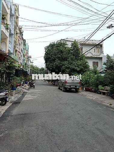 Mặt tiền đg 30 Bình phú 1 Quận 6