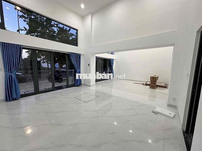CHO THUÊ MẶT BẰNG GẦN ĐẠI HỌC FPT - GẦN FPT PLAZA 1,2,3