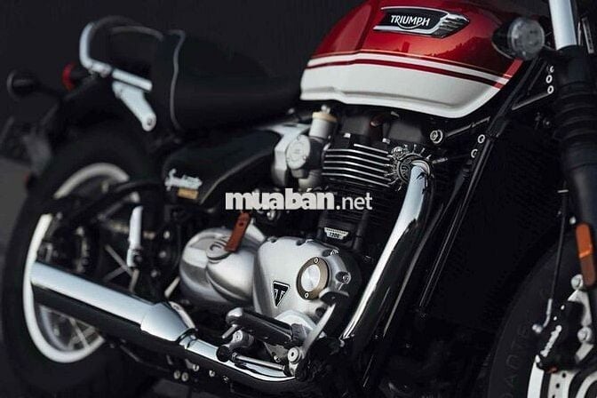 Triumph Bonneville Speedmaster 2026 Đỏ phối Trắng
