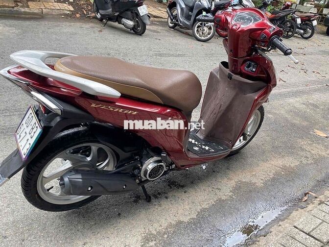 Honda Vision 2025 Cao Cấp màu Đỏ