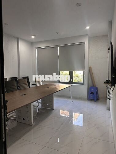Bán nhà 3 tầng đường Chu Mạnh Trinh sát ĐH Ngoại Ngữ Đà Nẵng