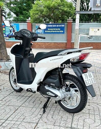Honda Vision ĐK 11/2025 ODO 104km Mới như hảng