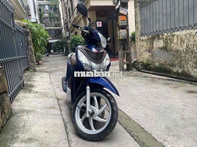 Honda Vision  mầu xanh