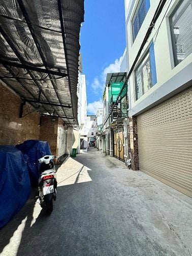 Chủ nhà ngộp bank cần bán gấp nhà 1 lầu Bùi Xuân Phái, 3.7 tỷ,sổ riêng