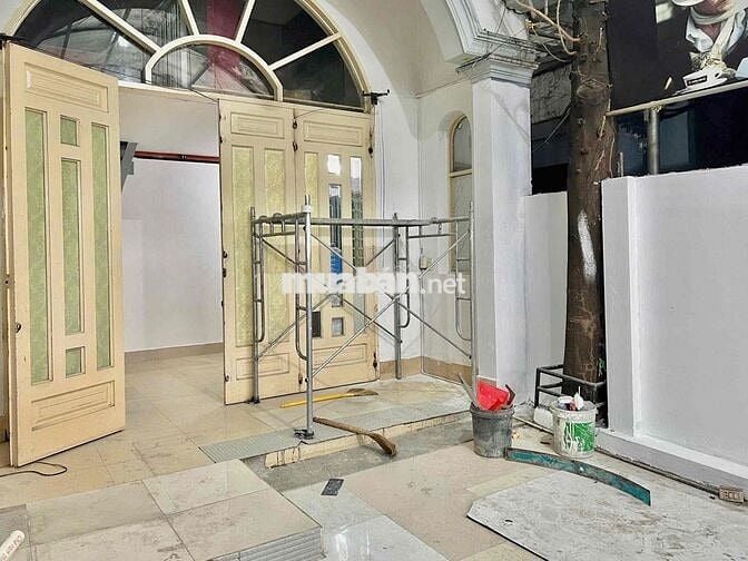 MẶT BẰNG CHO THUÊ KINH DOANH TỰ DO, ĂN UỐNG, NGAY MẶT TIỀN ĐƯỜNG SỐ 25