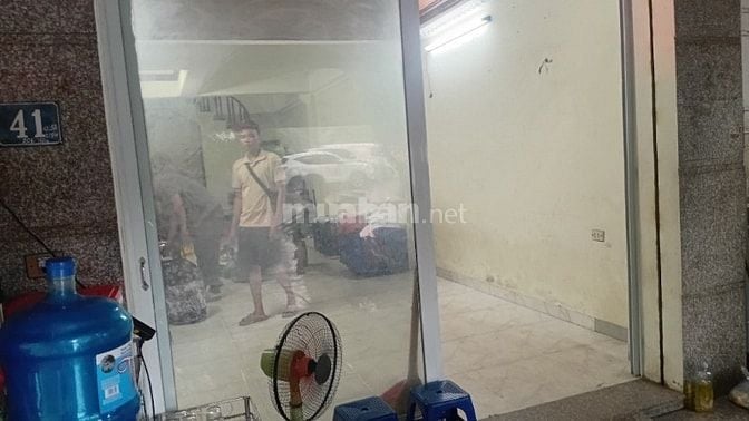 Cho thuê nhà S42m tiện làm vp, kinh doanh
