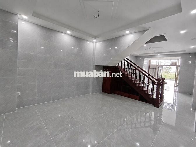 🏠 CHO THUÊ NHÀ MẶT TIỀN 2 TẦNG – Ở & LÀM VĂN PHÒNG CÔNG TY–KDC HÒA Phú
