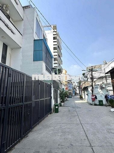 Chu Văn An.Dãy trọ 7PN. 4,5x19. HxH thông. Gần Hv Cán Bộ.Chỉ 9,X Tỷ TL