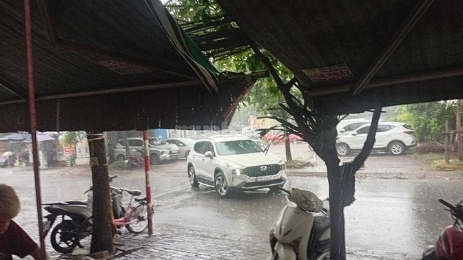 Cho thuê nhà S42m tiện làm vp, kinh doanh