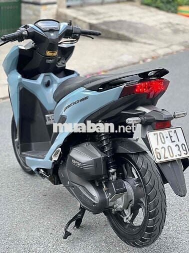 Honda VARIO  2022 màu xám xi măng  mới 95 %