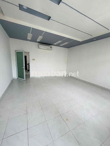 Nhà trệt 2lầu 5x25m 04phòng sẵn 02máy lanh KDC 586 phù hợp VPCTY