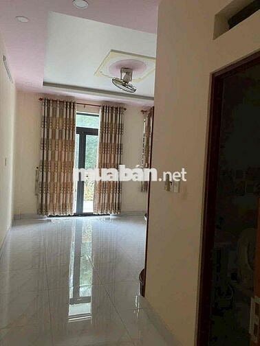NHÀ HẺM XE HƠI NGUYỄN VĂN KHỐI (4,5x16M) - 4 PHÒNG NGỦ 5WC NHÀ ĐẸP