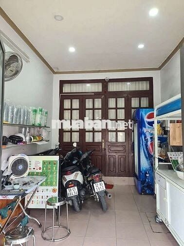 Cho thuê Mặt Bằng Thống Nhất P16 Gò Vấp
- Diện tích : 3.5 x5