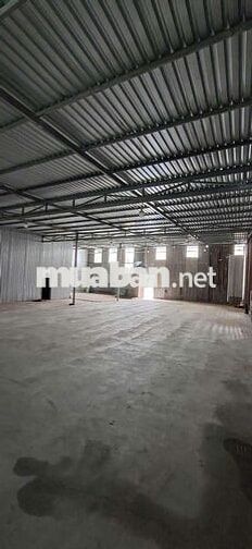 kho xưởng cho thuê DT 700m giá 30tr Xuân Thới thượng hóc môn