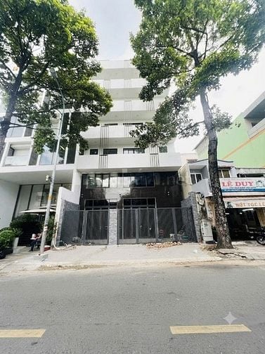 Cho thuê Building 19 Trần Bình Trọng Phường 1 Quận 5.