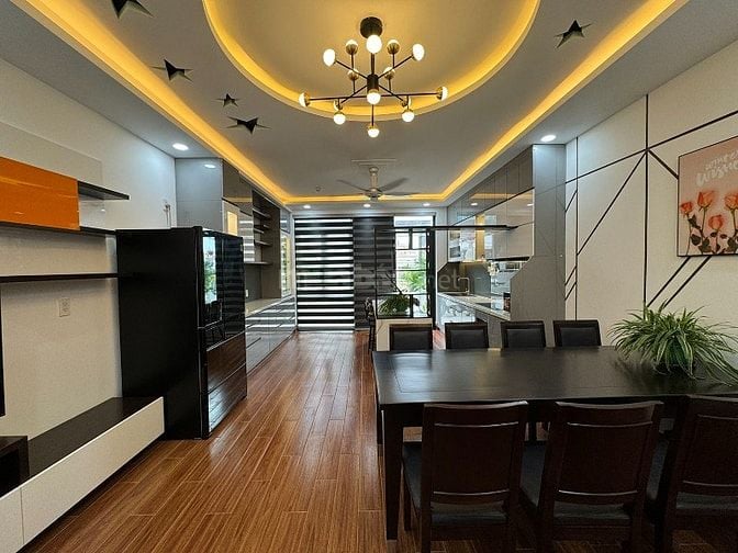 C.thuê Hầm,4L,ST,t.máy(DTSD:400m2)full NTCC-Đ/C:666/64/12 Ba Tháng Hai