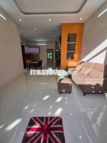 NHÀ MỚI XÂY RẤT ĐẸP DƯỚI 2 TỶ CÁI RĂNG LỘ 4M - SỔ HỒNG TẶNG NỘI THẤT