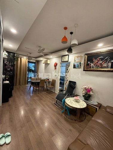 Bán căn 2PN 82m2 tại toà B Imperial Sky Garden 