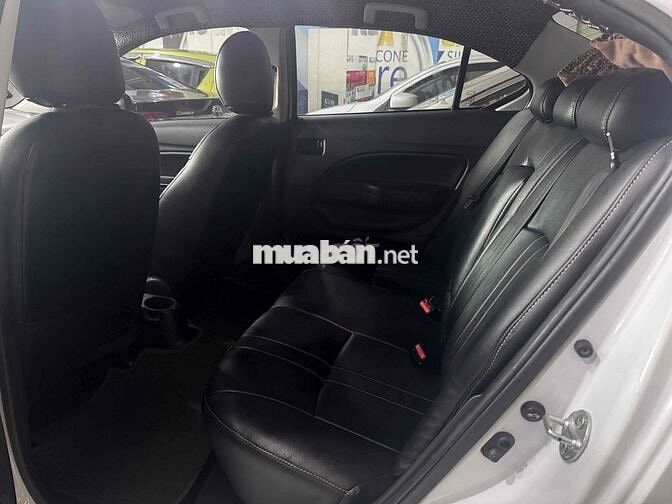 Mitsubishi Attrage 2023 Số sàn Trắng 74333 km