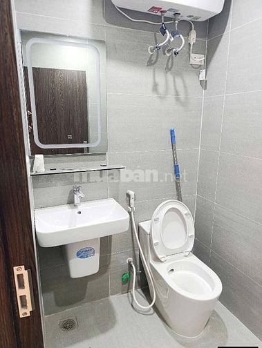 Bán căn hộ tầng 3 biệt thự pháp cổ 3 phòng ngủ phố Hoàng Hoa Thám