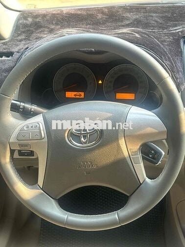 Toyota Corolla Altis Vàng cát Số tự động