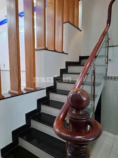 4x14, nhà đúc 3 tấm đường 21, Mã Lò vào 