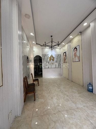 NHÀ MT CHO THUÊ NGUYÊN CĂN TRUNG TÂM 