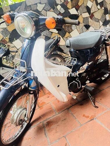 Honda màu Xanh trắng
