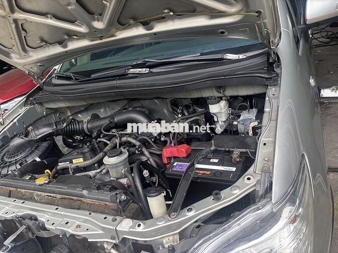 Toyota Innova 2014 Bạc