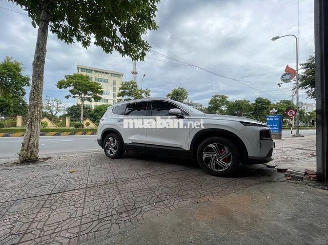 Hyundai Santa Fe 7 chỗ màu Trắng