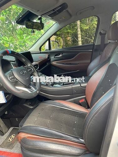 Hyundai Santa Fe 7 chỗ màu Trắng