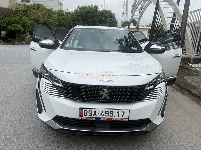 Peugeot 3008 Trắng 5 chỗ