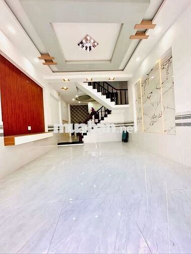 CG: BÁN NHÀ 3 LẦU ĐẸP ĐƯỜNG NHỰA LỚN PHƯỜNG HIỆP THÀNH QUẬN 12