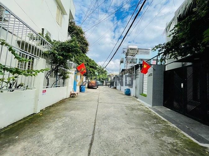 MỞ BÁN LÔ ĐẤT ĐẸP CHUẨN F0 - GẦN TRUỜNG ĐH NGÂN HÀNG - P. LINH CHIỂU 
