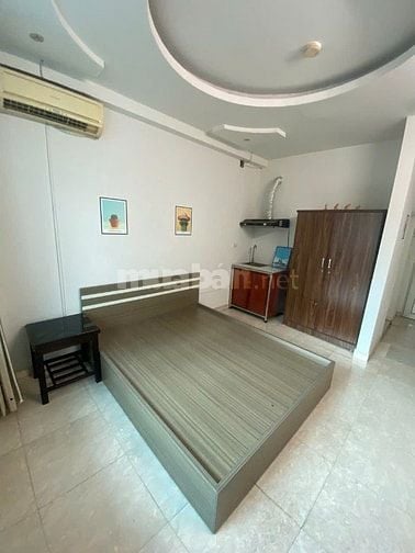 Cho thuê nhà 70m2 x 7 tầng,12 phòng ccmn, thang máy, ô tô ở Phú Diễn
