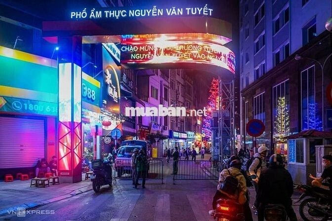 Chỉ trên 20tỷ có ngay căn nhà mặt phố 6 tầng 2mặt tiền kinh doanh đỉnh