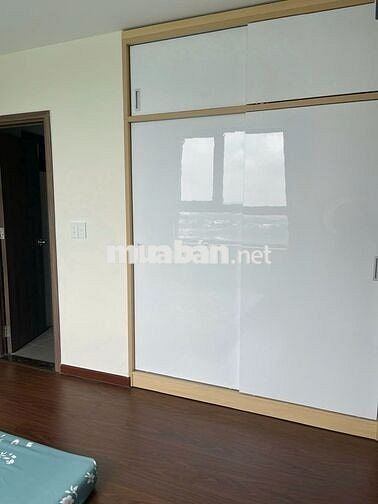 cho thuê căn 3pn Chung cư Goldora Plaza chỉ 14tr (thương lượng)