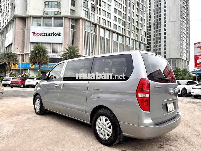 Hyundai Grand Starex 2016 9 chỗ  Ghi 110.000km