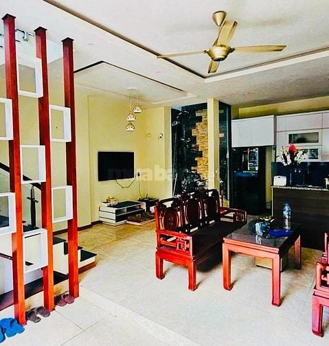 ống Xanh Mỗi Ngày- Nhà Đẹp Cách Hồ Tây Vài Phút Đi Bộ - Trung Tâm Xuân