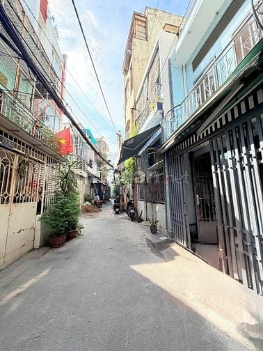 Vỡ nợ cần bán gấp nhà hẻm Lý Thường Kiệt, Tân Bình giá 1.65 tỷ, SHR