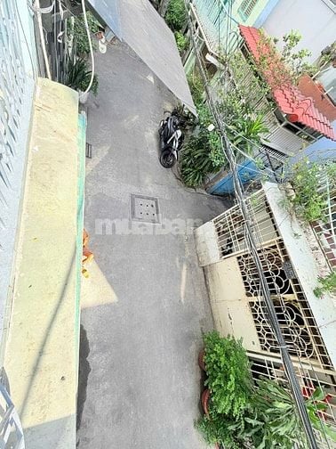 Vỡ nợ cần bán gấp nhà hẻm Lý Thường Kiệt, Tân Bình giá 1.65 tỷ, SHR