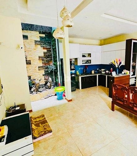 ống Xanh Mỗi Ngày- Nhà Đẹp Cách Hồ Tây Vài Phút Đi Bộ - Trung Tâm Xuân